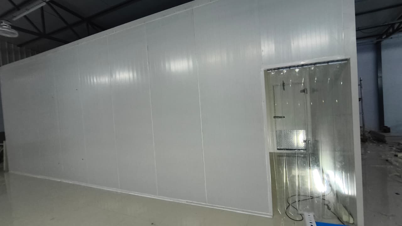 Completed refrigeration unit maintenance by SMART COOLSYSTEMS